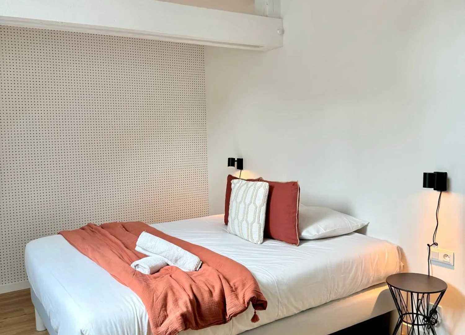 Le Kastellren, Avec Parking Gratuit Et Prive A Rennes Hotel 0*,  Frankrig